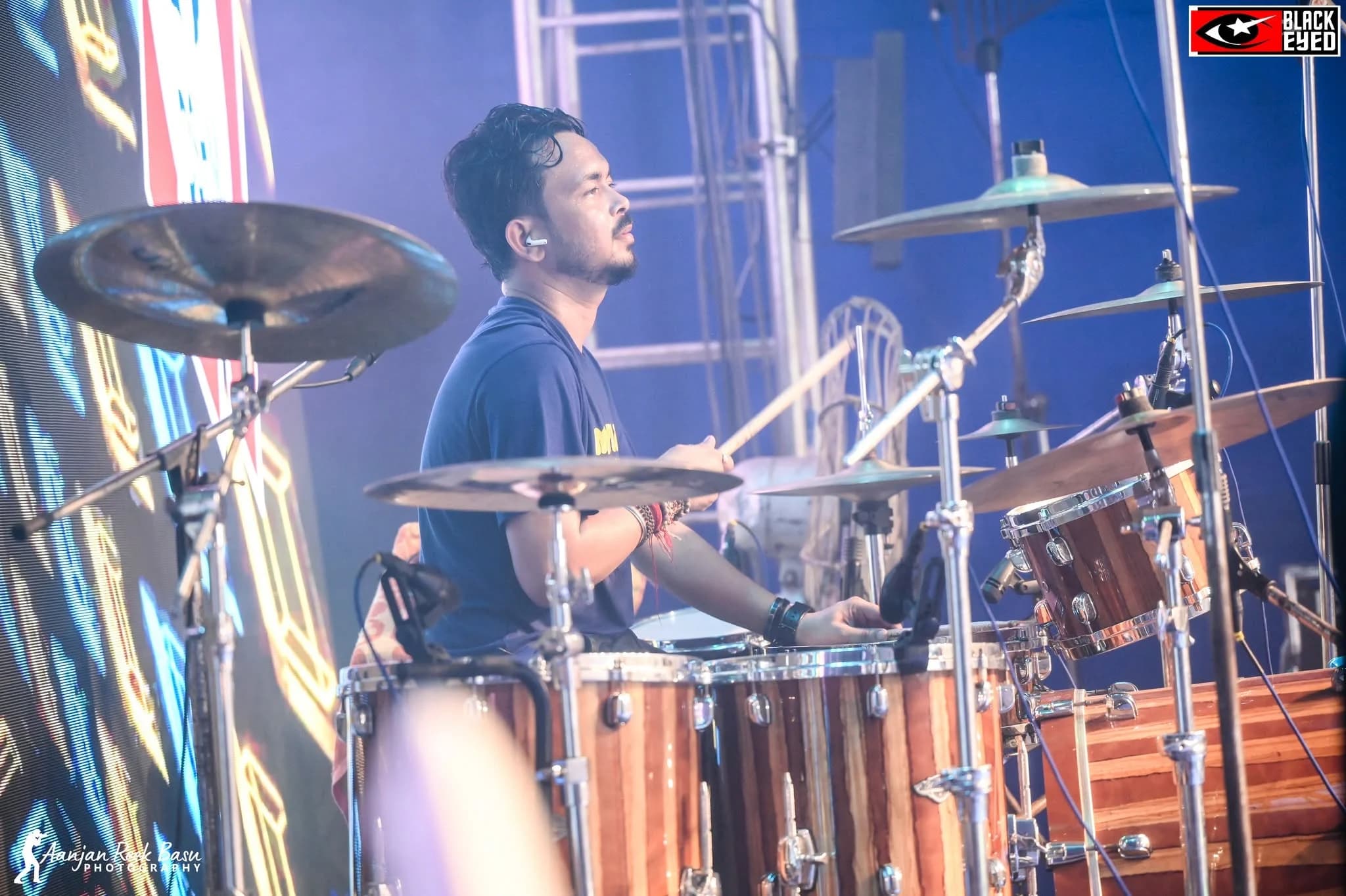 Satish Gajmer live at DSHM 2026 — BlackEyed event photograph 35